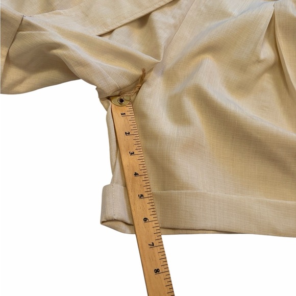 Pretty Little Thing Woven Fabric-Pleated-Cuffed-Belted-Size 2-Side Zip NWOT - Picture 7 of 8